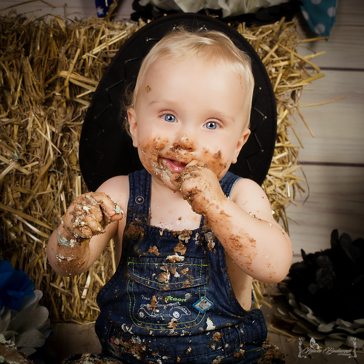 Leo smash cake -061 copie